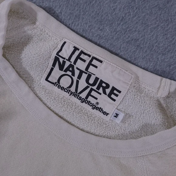 Free City Sweatshirt Women's Medium Lucky Rabbits Crewneck Pullover White Cozy - Picture 3 of 7